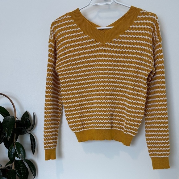sweater land Sweaters - Knit Mustard and White V-Neck Sweater